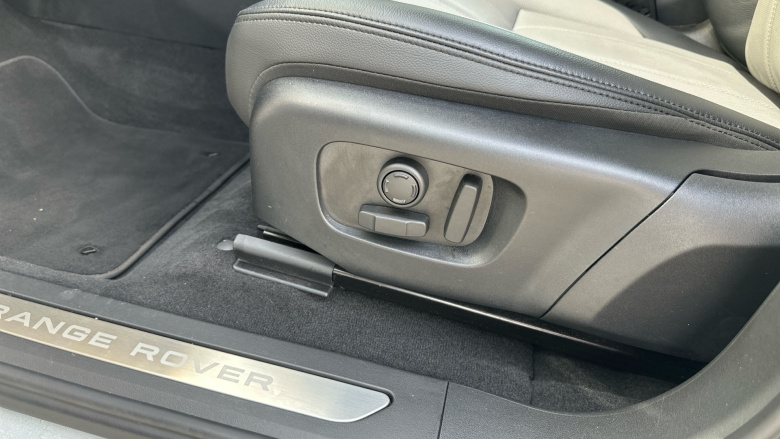 Land Rover Range Rover Evoque 2.0 D200 Dynamic SE 5dr Auto Diesel Hatchback